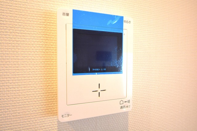 大森ロイヤルハイツ　ＴＶモニター付きインターホン