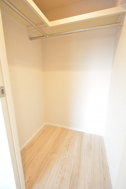 東建参宮橋マンション　ベッドルーム②　クローゼット