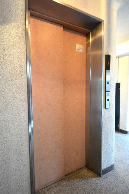 秀和奥沢レジデンス　エレベーター