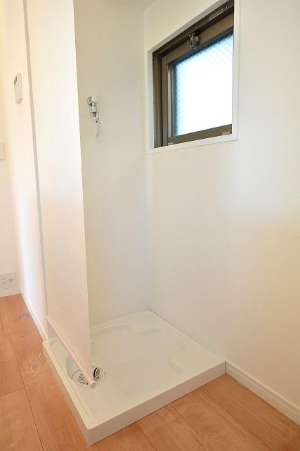 ルーブル駒沢大学Ⅱ　洗濯機置場