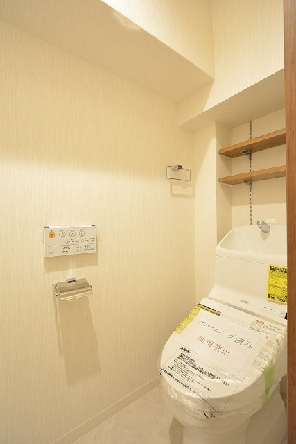 南進マンション　トイレ