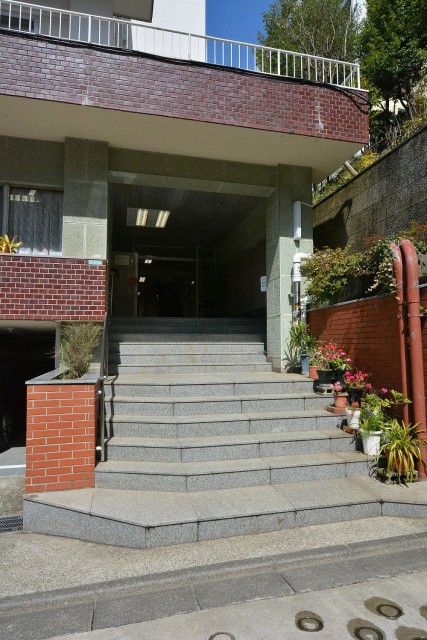 マンション目黒苑　エントランス