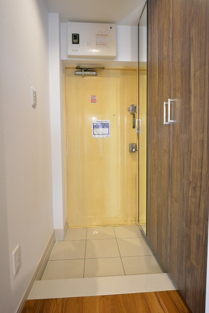 ドルメン五反田　玄関ホール