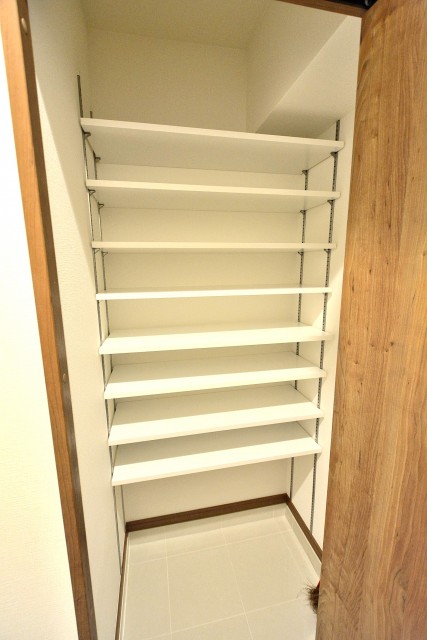 ニックハイム多摩川　シューズボックス