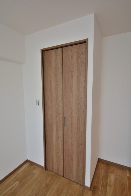 ニックハイム多摩川　洋室1