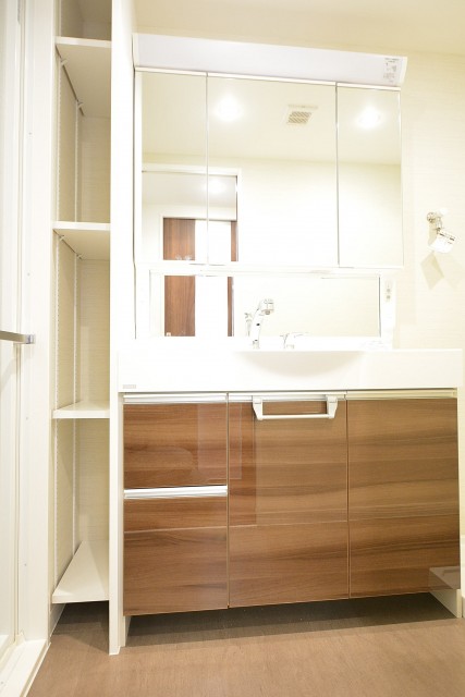 サンサーラ池袋　洗面化粧台