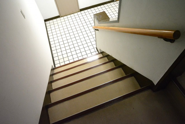サンサーラ池袋　共用階段
