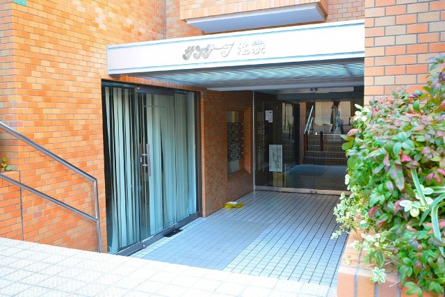 サンサーラ池袋　エントランス