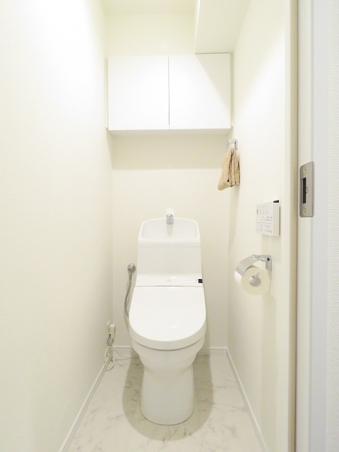 アドリーム東麻布　ウォシュレット付きトイレ