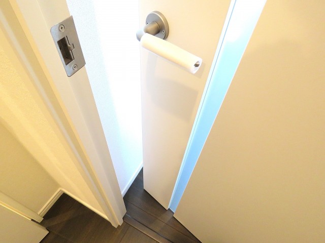 アドリーム東麻布　ダイニングキッチン扉