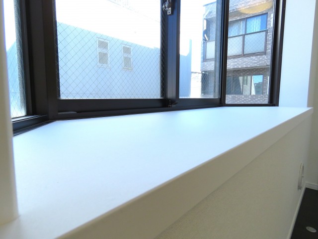 アドリーム東麻布　出窓