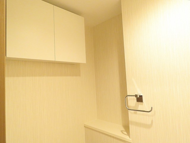 青葉台ハイツ　トイレ収納
