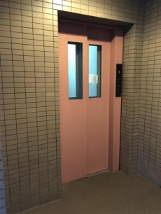 サンマンションアトレ新宿戸山　エレベーター