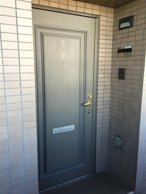 サンマンションアトレ新宿戸山　玄関前