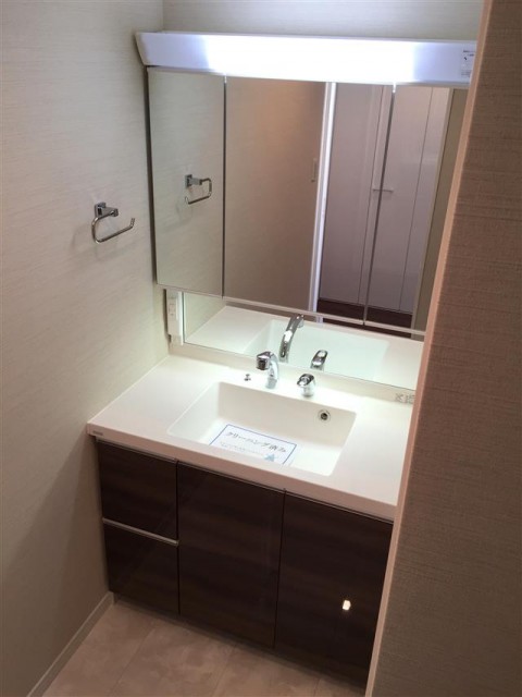 サンマンションアトレ新宿戸山　洗面台