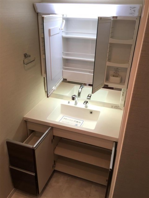 サンマンションアトレ新宿戸山　洗面台