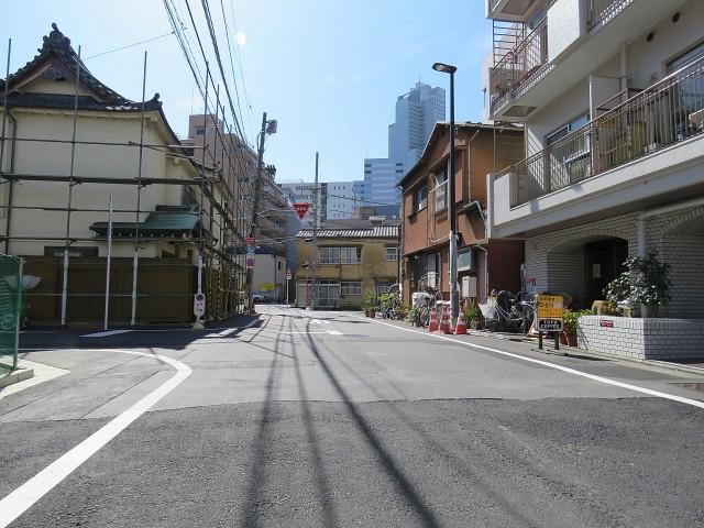 GSハイム築地　前面道路