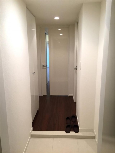 サンクタス文京大塚アヴァンテラス　玄関