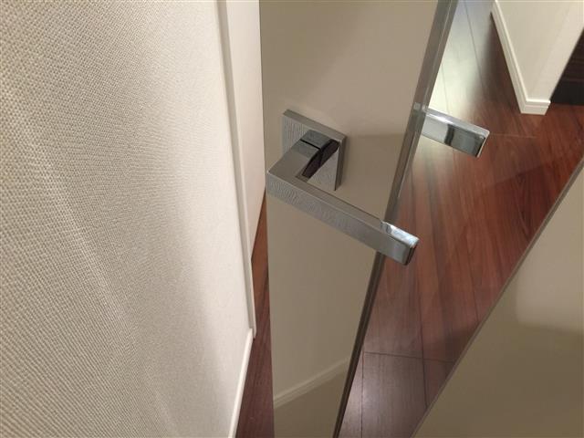 サンクタス文京大塚アヴァンテラス　リビングダイニングキッチンへ