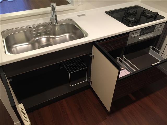 サンクタス文京大塚アヴァンテラス　キッチン収納