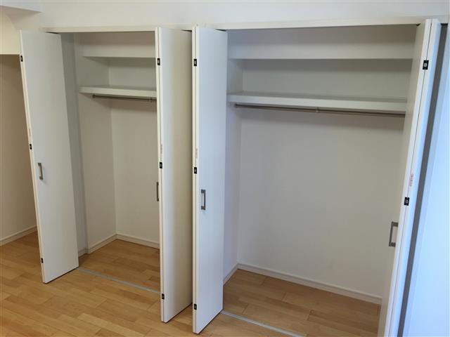 アルカディア経堂　リビングダイニングキッチン収納