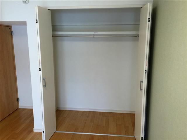 アルカディア経堂　洋室約7.6帖収納