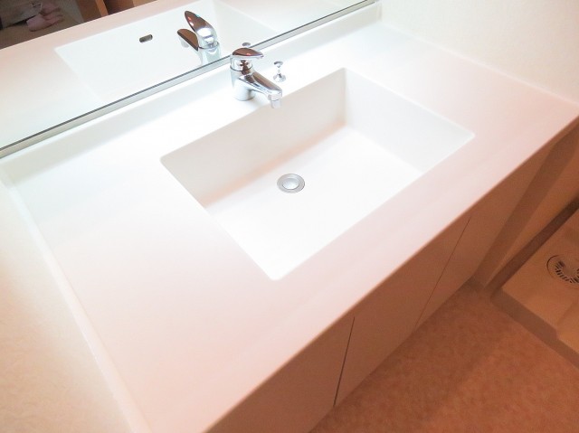 レグノ・スイート三軒茶屋　洗面ボウル