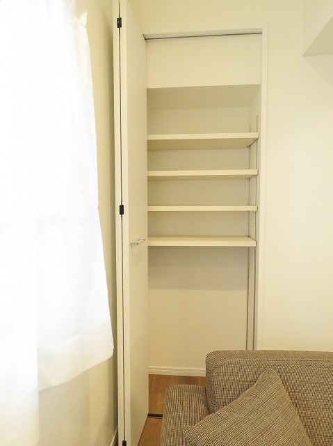 東池袋ハイツ弐番館　収納
