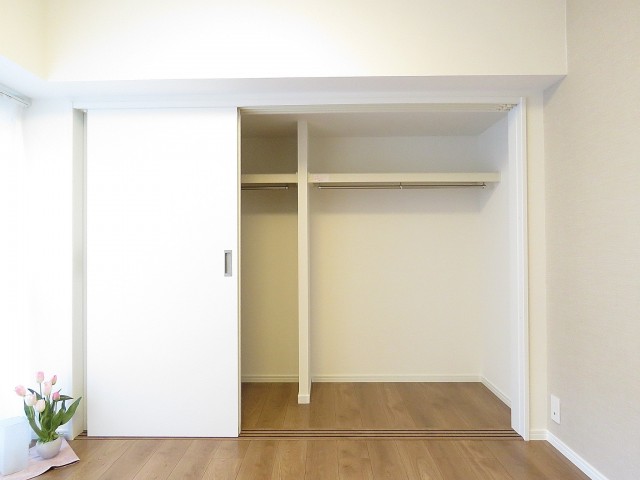 東池袋ハイツ弐番館　洋室のクローゼット