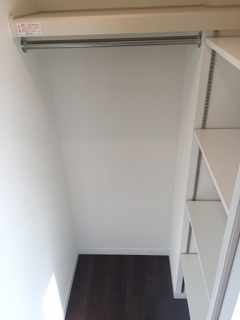 ハイネス小石川　洋室約6.3帖収納