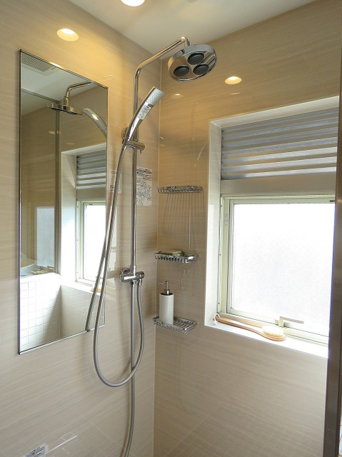 目白ローヤルコーポ　シャワールーム