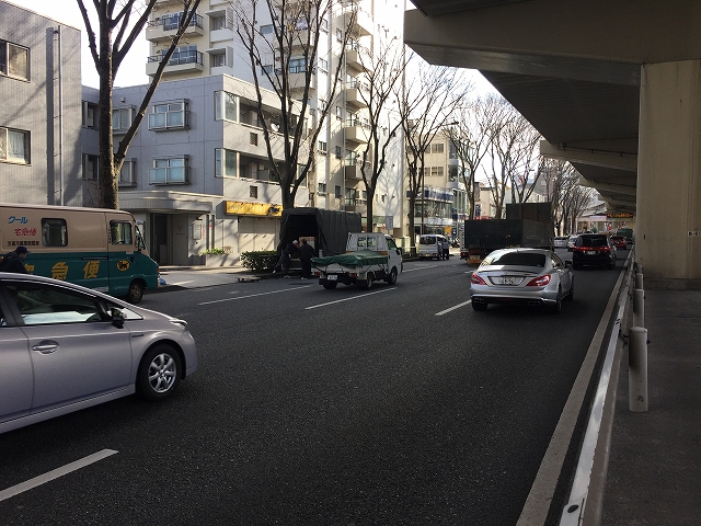 桜上水山森マンション　前面道路