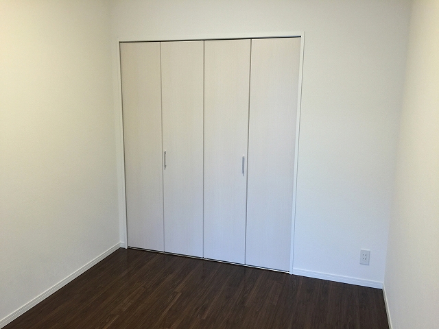 東京マスタープレイス　洋室約4.5帖収納