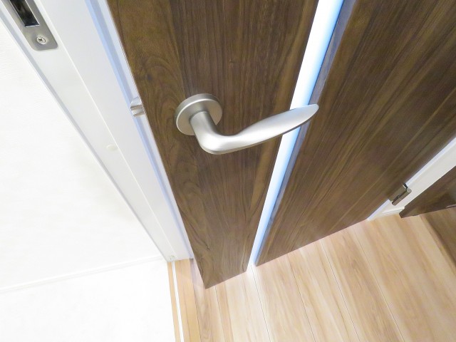 秀和南品川レジデンス　ＬＤＫ扉