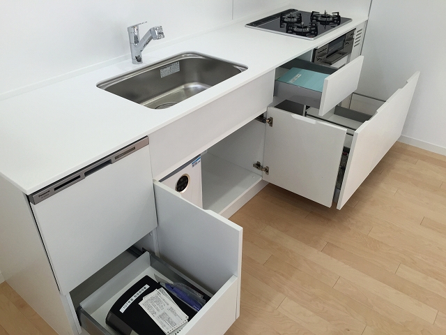 ガーデンコート成城ＵＮＩＴＥＤ　ＣＵＢＥＳ　キッチン