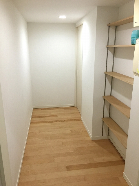 ガーデンコート成城ＵＮＩＴＥＤ　ＣＵＢＥＳ　サービススペース