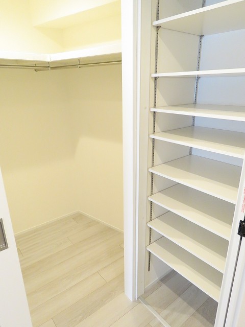 ブリリアンス五反田　収納