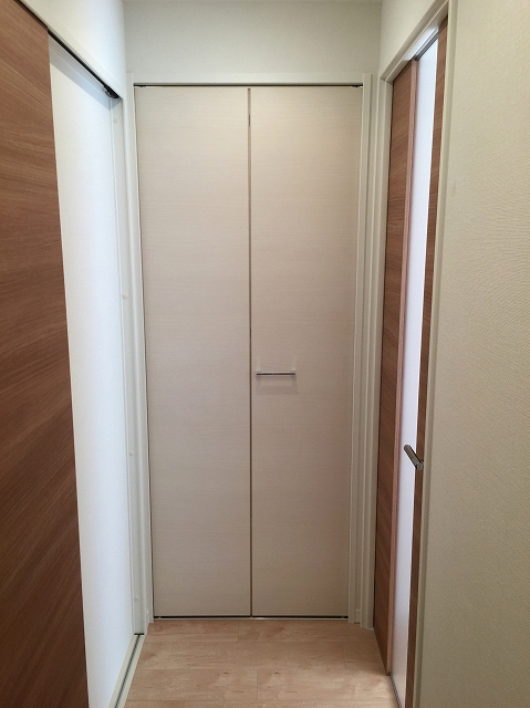 西荻ニュースカイマンション　洗濯機置場