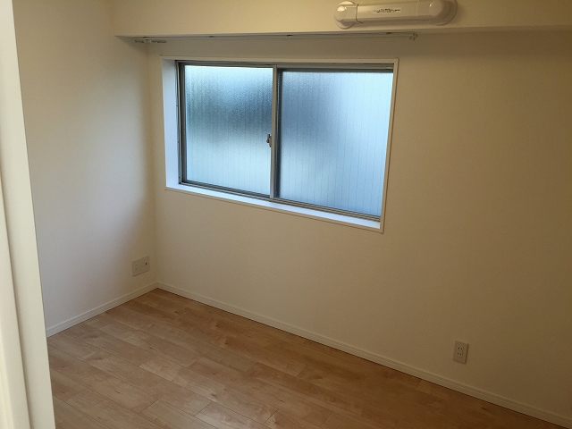 西荻ニュースカイマンション　洋室約4.3帖