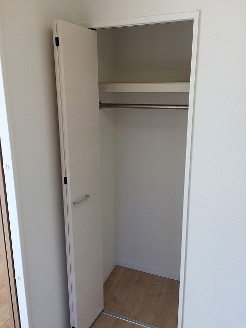 西荻ニュースカイマンション　洋室約4帖収納