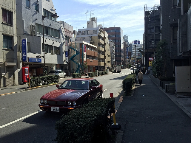 ハイライフ高田馬場　前面道路