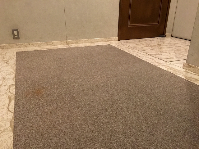 クランツ経堂　１Ｆ廊下