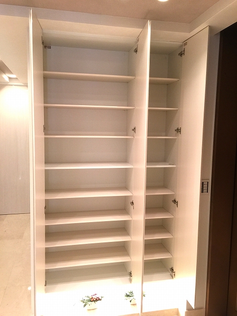 クランツ経堂　シューズボックス