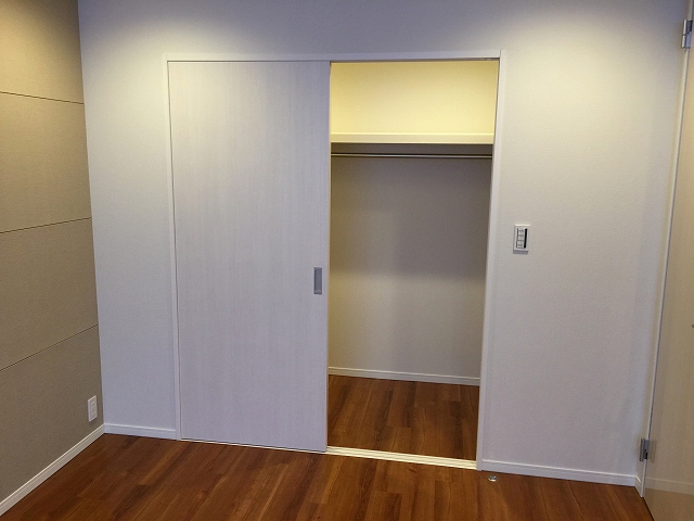 クランツ経堂　洋室東側収納