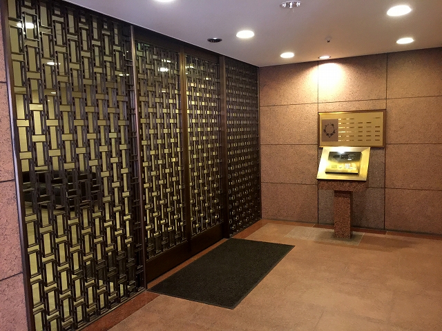 クランツ経堂　エントランス