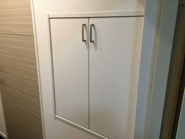 赤坂コーポ　シューズボックス