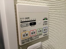 赤坂コーポ　バスルームスイッチ