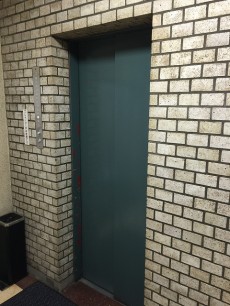 赤坂コーポ　エレベーター