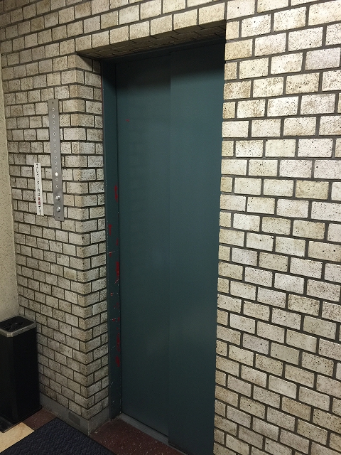 赤坂コーポ　エレベーター