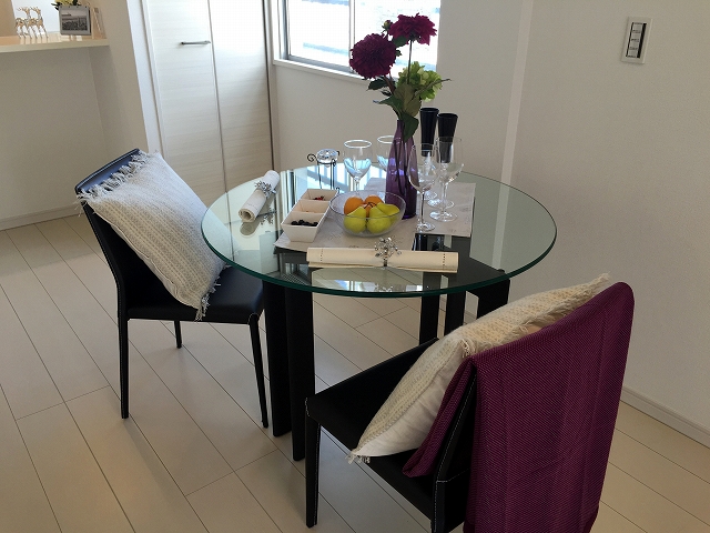 日興マンション新中野　リビングダイニングキッチン